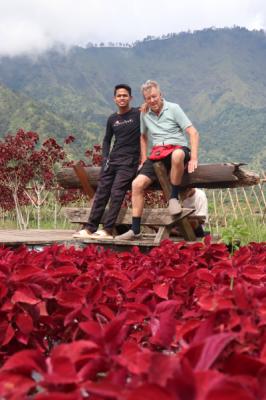 Happy travelers at sembalun